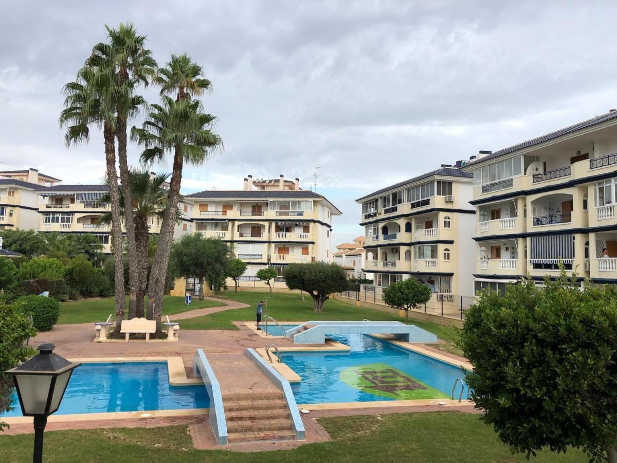 Martas Apartment La Mata  Eksteriør bilde