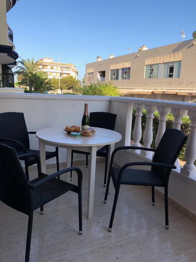 Martas Apartment La Mata  Eksteriør bilde